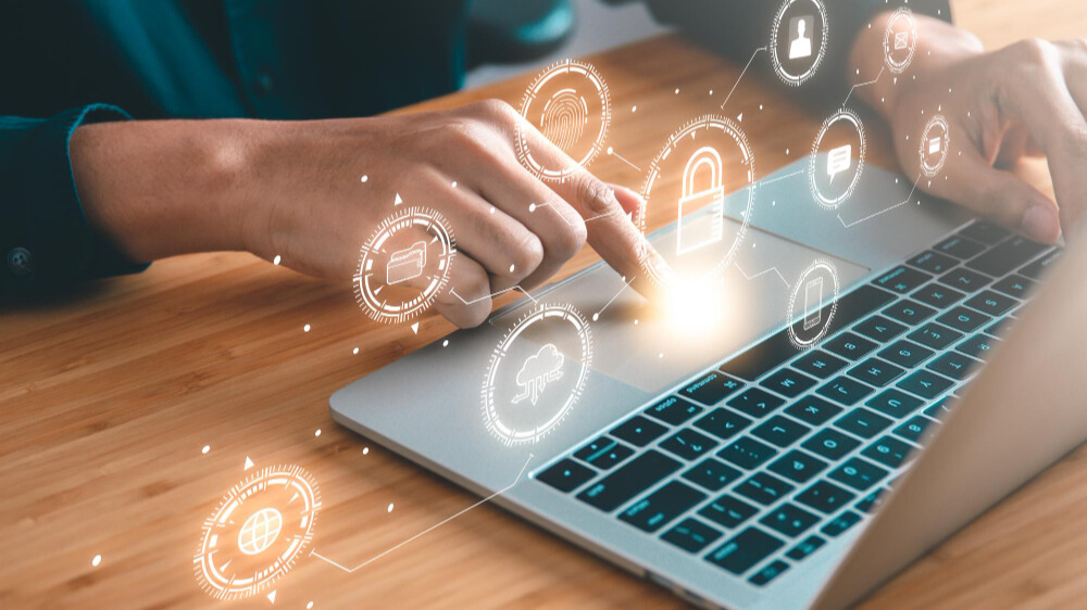 Qué está pasando en tecnología en México: satélites, IA y comercio digital en expansión