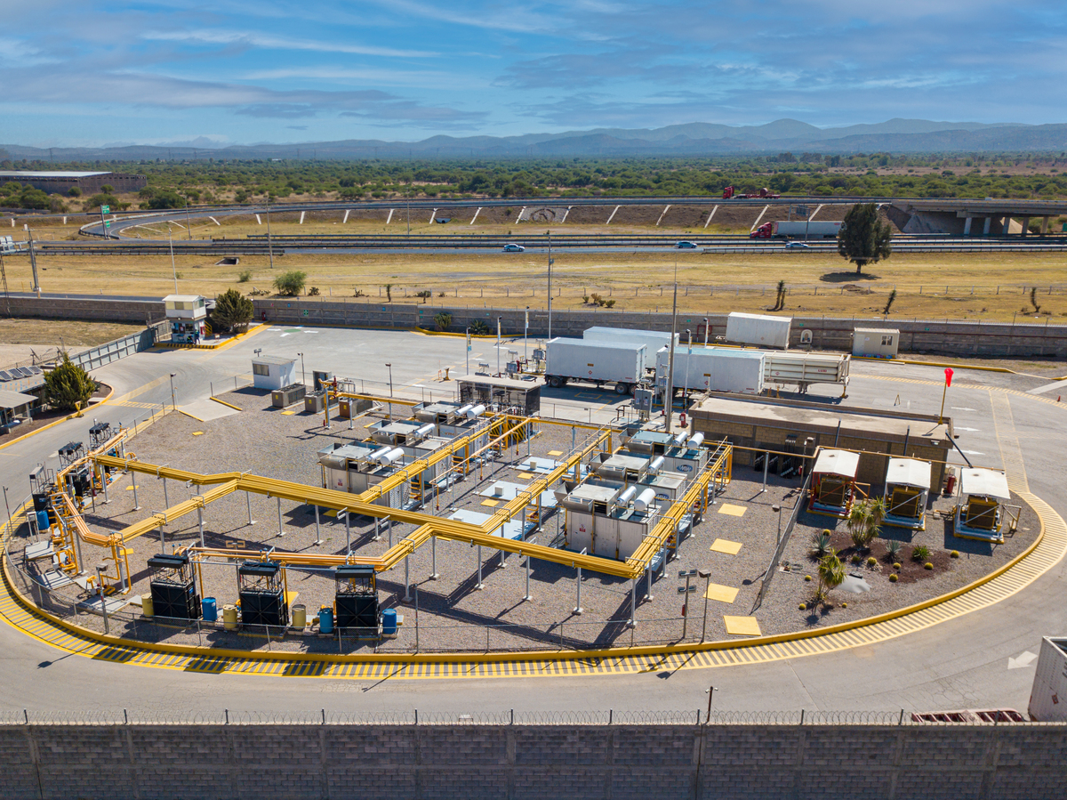 ¿Se está frenando el nearshoring por falta de energía? El gas natural como la llave del crecimiento industrial en México