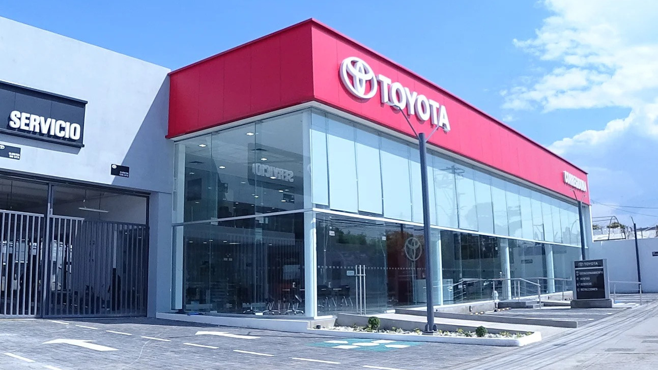 Toyota se posiciona como la marca mejor evaluada por compradores de autos en México