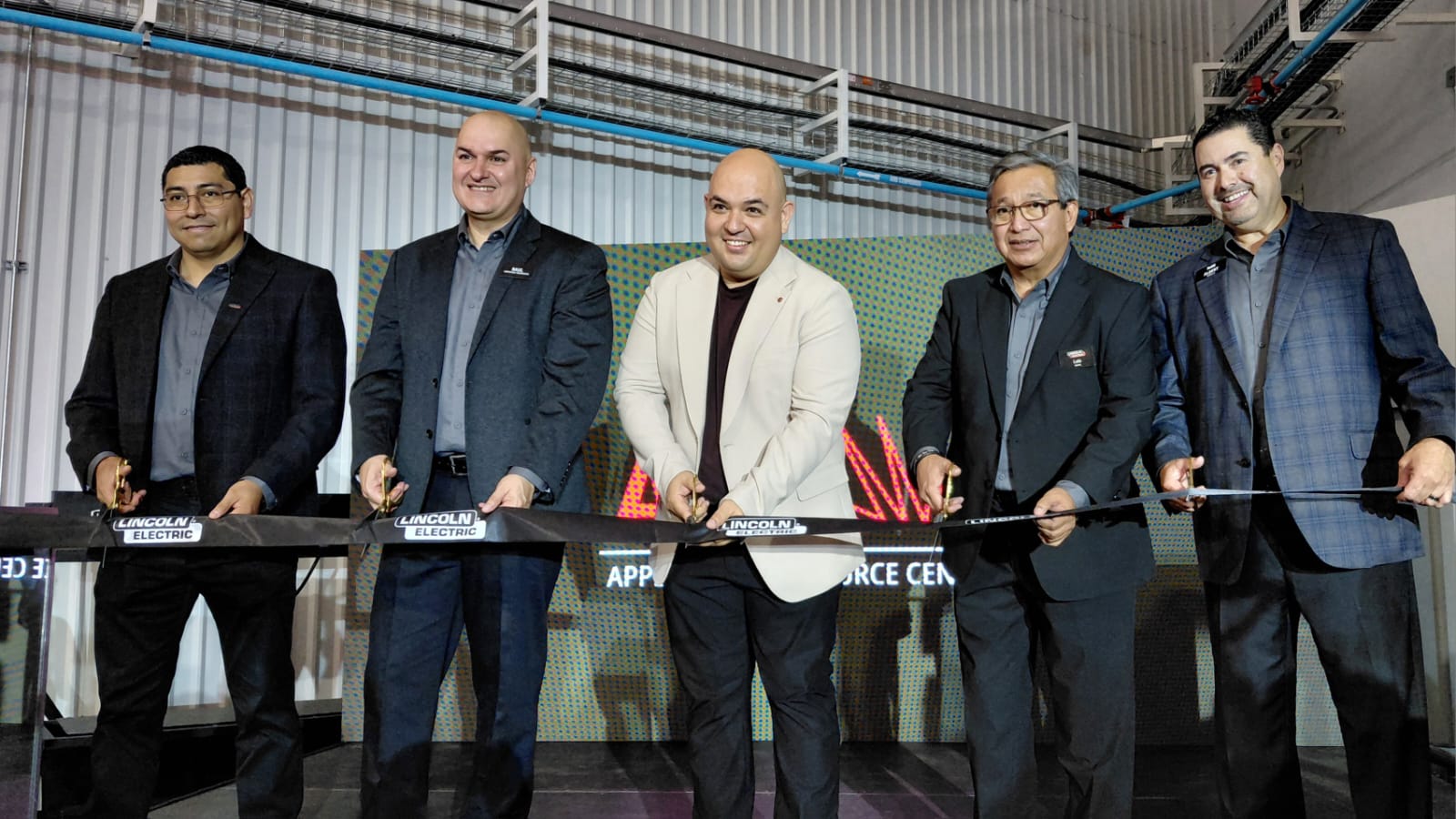 Nuevo ARC de Lincoln Electric en Nuevo León impulsa soluciones, capacitación y tecnología en soldadura