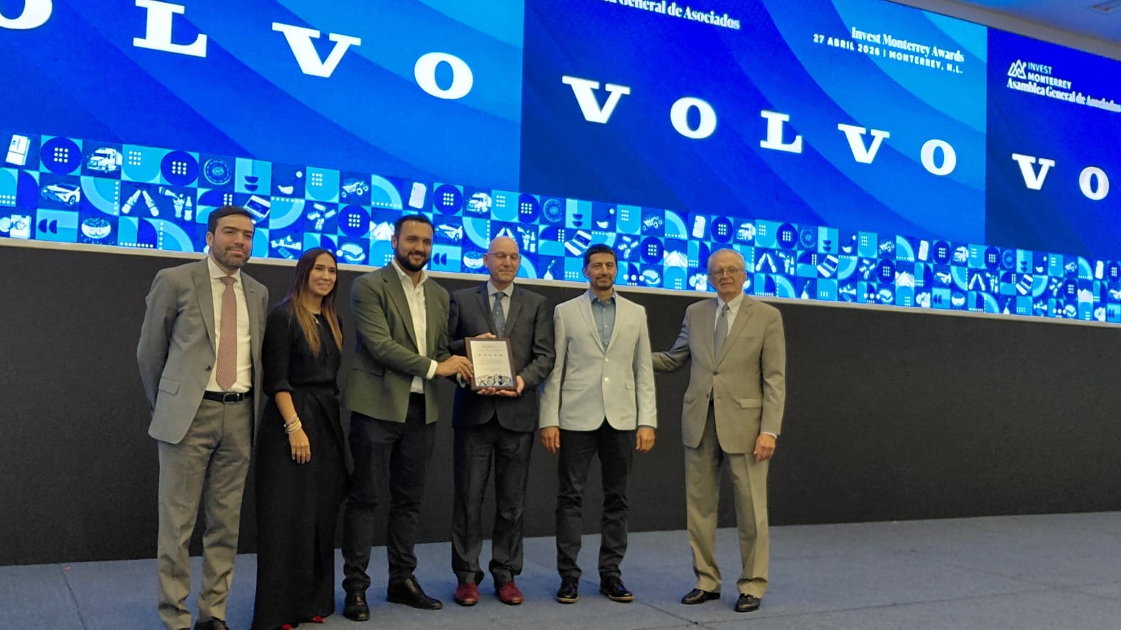 Planta de Volvo en Nuevo León arranca con 100 empleados y proyecta mil plazas