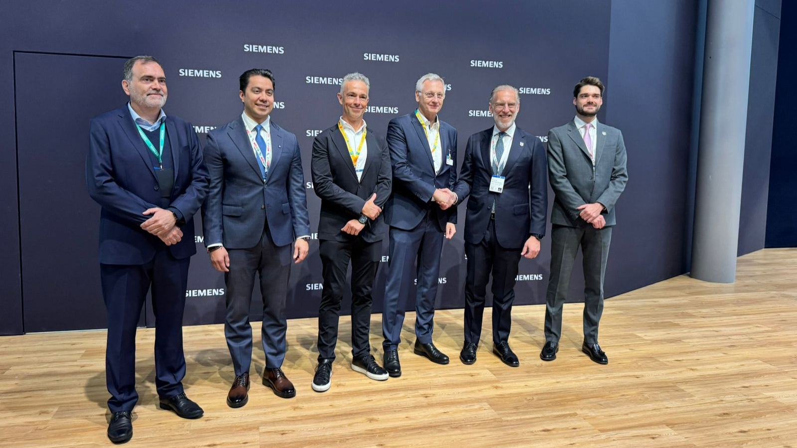Siemens anuncia inversión por 1,300 mdp en Querétaro para ampliar capacidad productiva