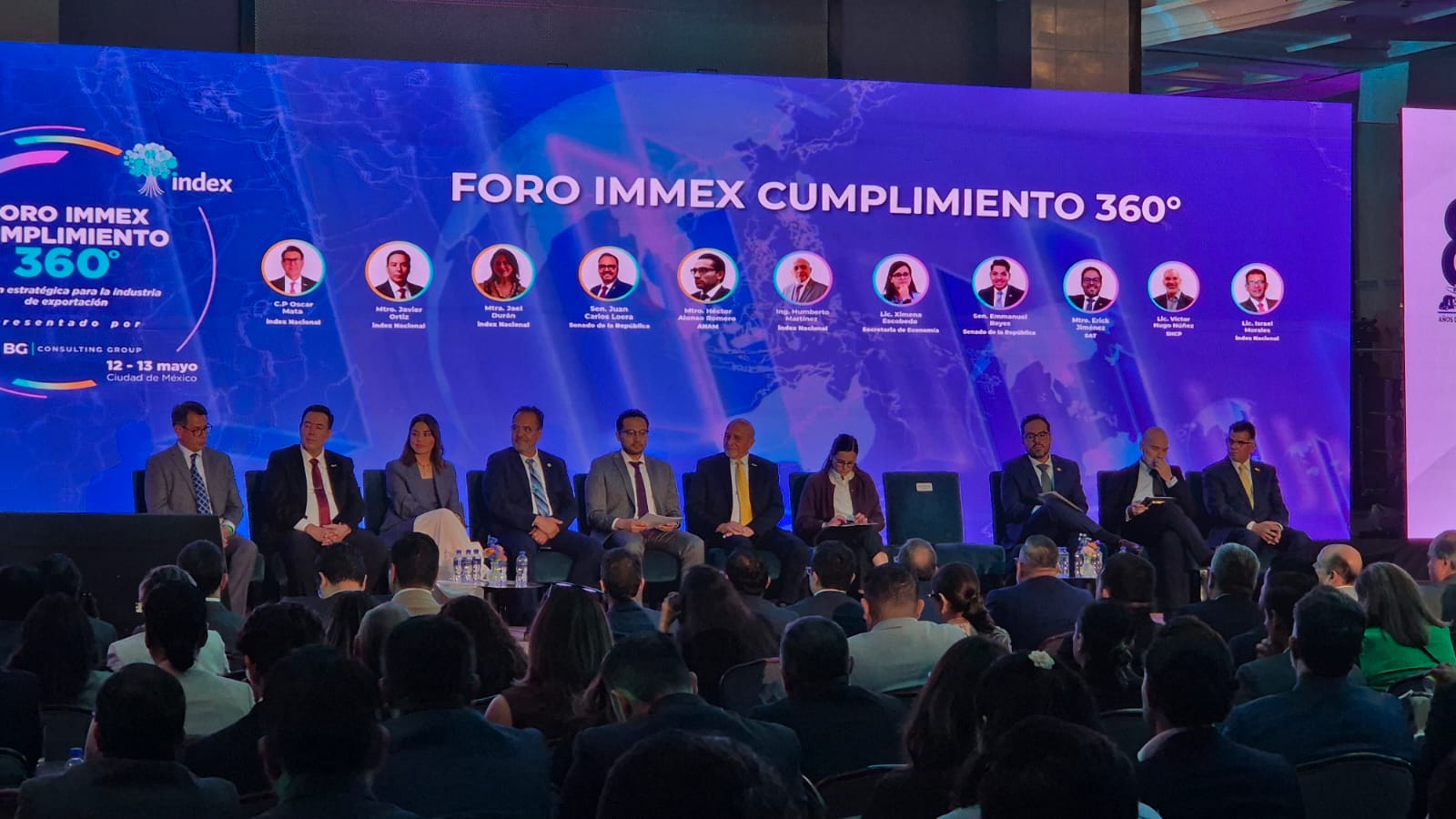 Oscar Mata, Director Nacional del Comité Fiscal de  Index nacional;  Javier Ortiz, Director Nacional del Comité de Comercio Exterior y Aduanas de Index Nacional; Jael Durán, directora de Index Nacional; Senador Juan Carlos Loera; Héctor Alonso Romero, titular de ANAM; Huberto Martínez Cantú, presidente nacional de Index; Ximena Escobedo, subsecretaria de Industria y Comercio de la Secretaría de Economía; Erick Jiménez, titular de Auditoría de Comercio Exterior del SAT; Víctor Hugo Núñez, titular de la Unidad de Política de Ingresos Tributarios de la SHCP; Israel Morales, director nacional del Comité de Acuerdos y Tratados Internacionales Index Nacional.