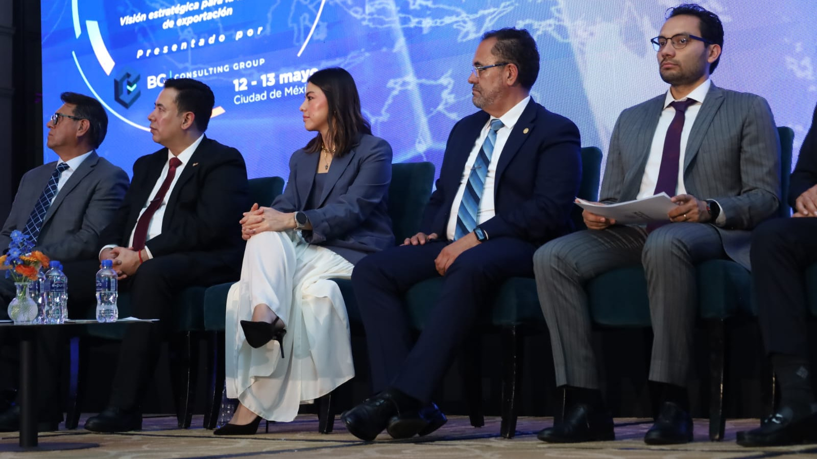 Javier Ortiz, Director Nacional del Comité de Comercio Exterior y Aduanas de Index Nacional; Jael Durán, directora de Index Nacional; Senador Juan Carlos Loera; Héctor Alonso Romero, titular de ANAM