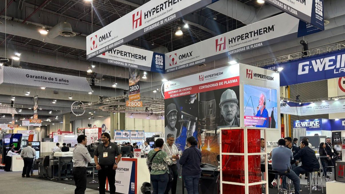 Hypertherm Associates presenta automatización con cobots y corte inteligente en FABTECH México 2026