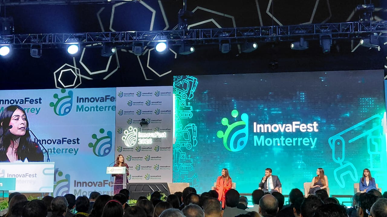 ​Cecilia Bañuelos, coordinadora del Innova Fest, reafirmó el compromiso con la protección del talento mexicano y el registro de patentes.