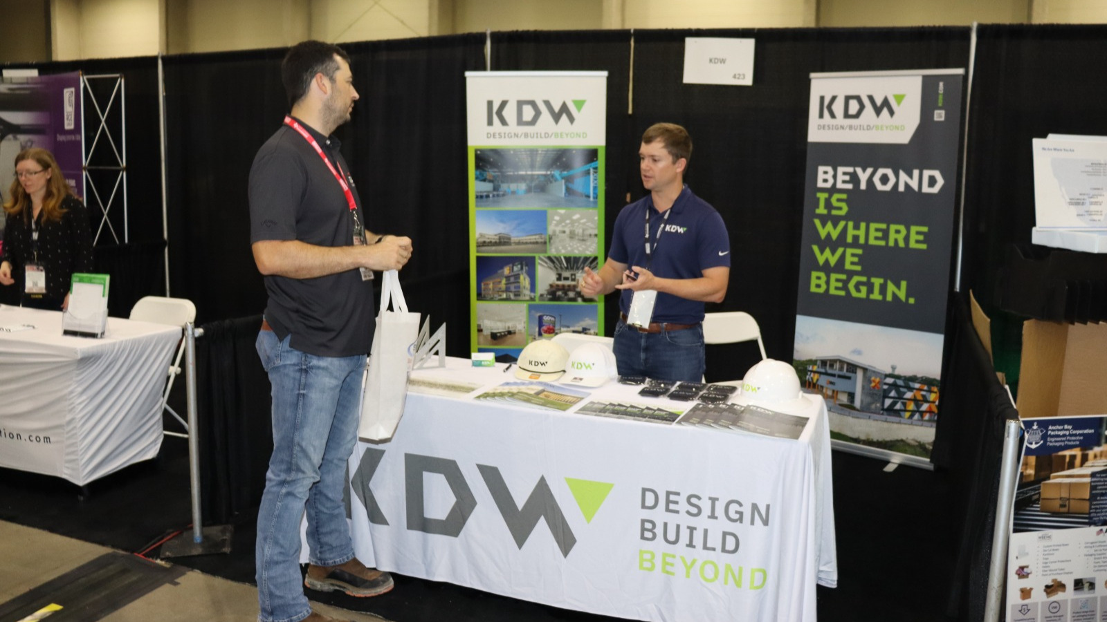 175 empresas y organismos participaron como expositores en las South Central Texas Manufacturing Trade Show & Conference.