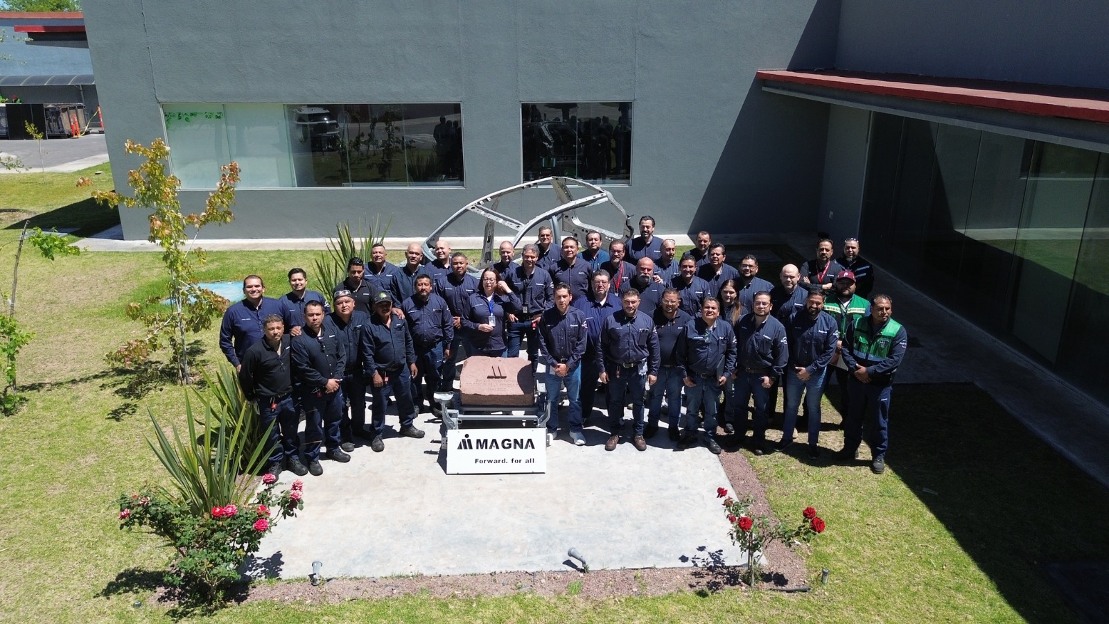 Magna celebra 15 años en San Luis Potosí y consolida su crecimiento en Logistik Industrial Park