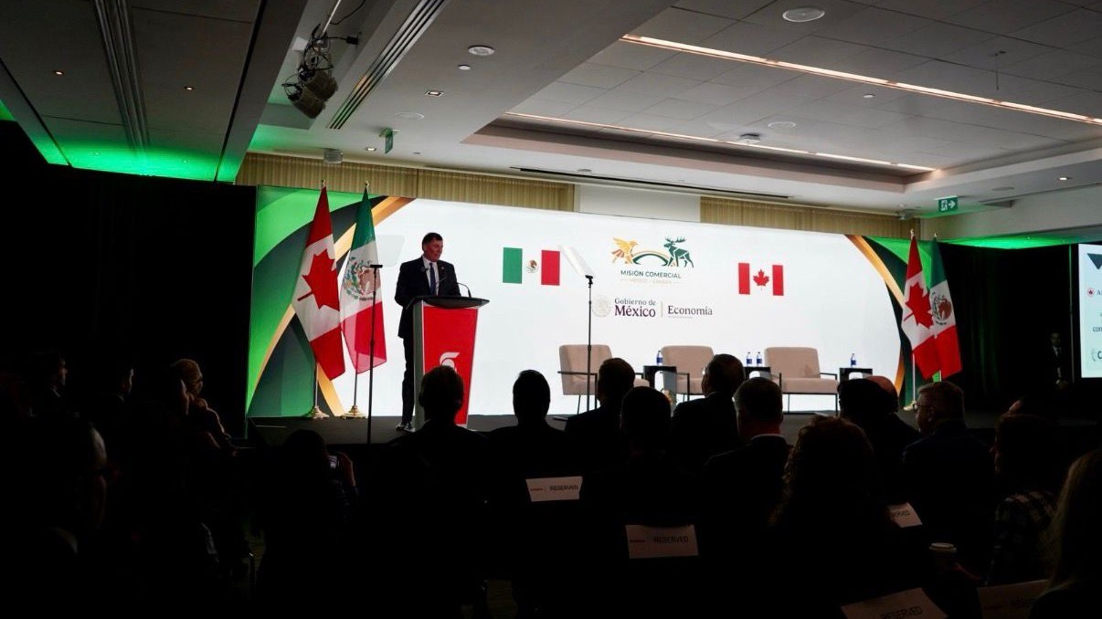 Más de 240 empresas mexicanas inician misión comercial en Canadá