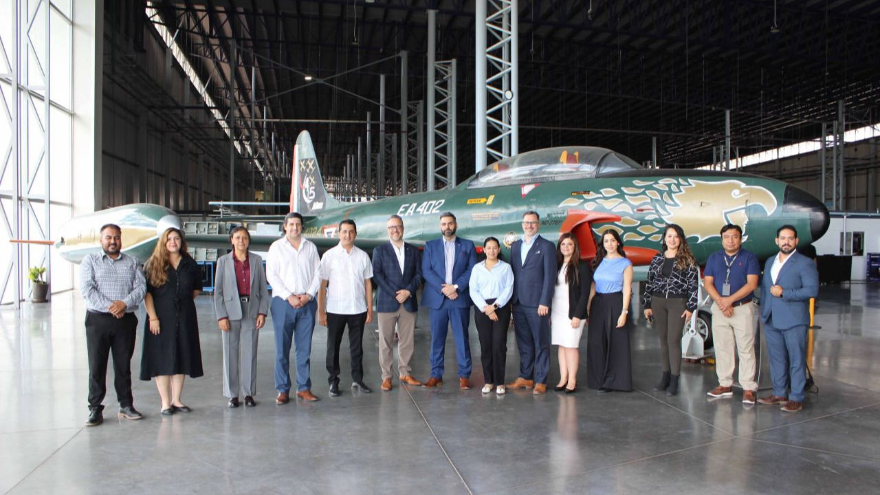 Bombardier y UNAQ exploran proyectos para impulsar el futuro aeroespacial de México