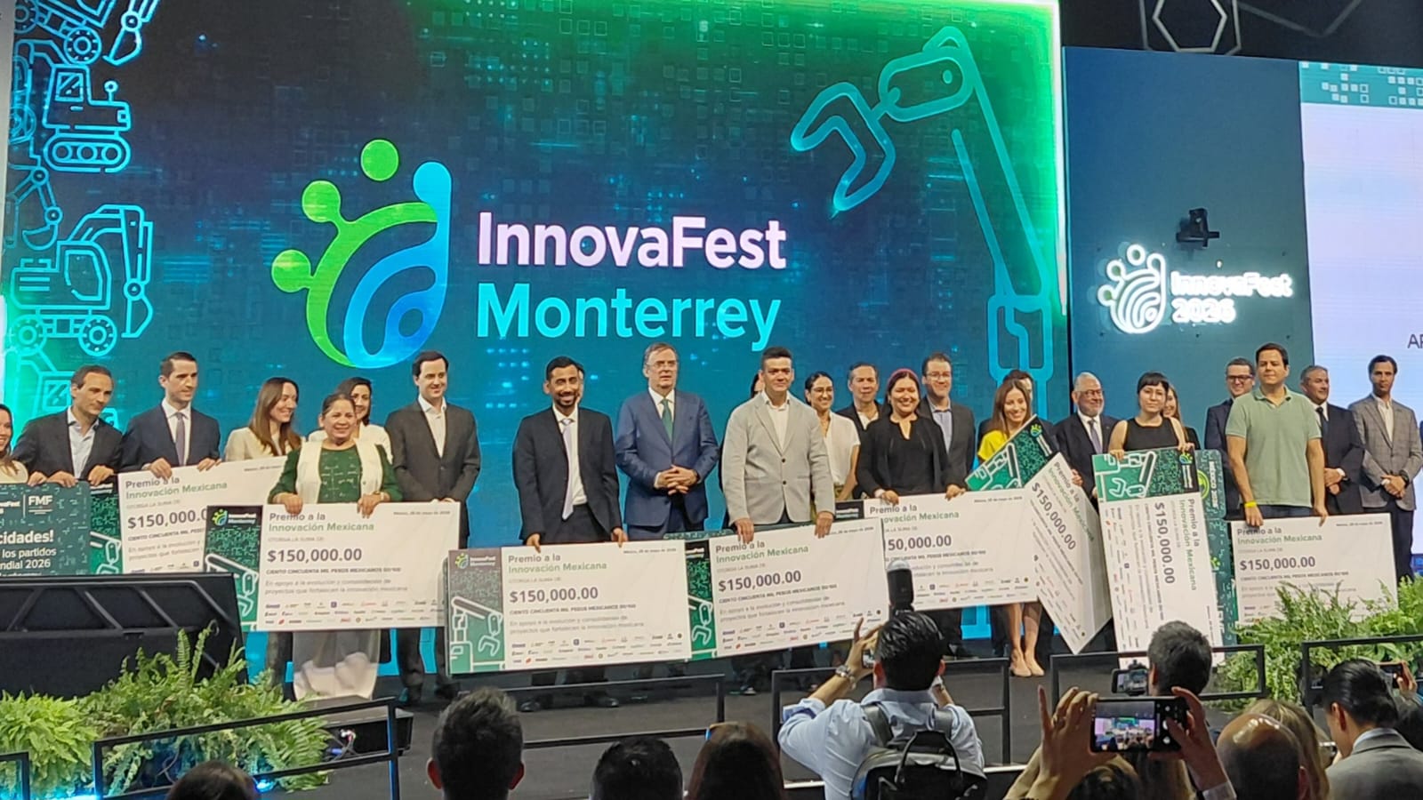 El talento femenino y los proyectos de alta tecnología dominaron los 24 proyectos galardonados en el encuentro nacional.