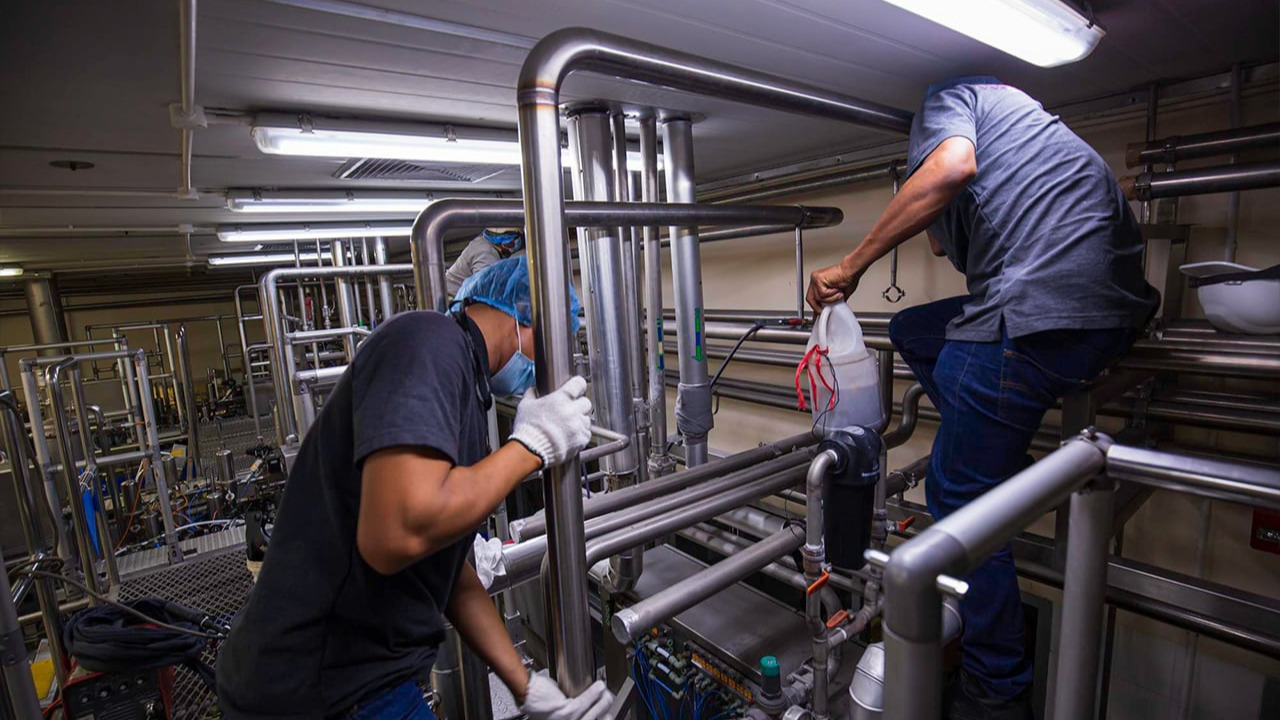 Manufactura, e-commerce  y logística disparan la demanda de limpieza industrial en México