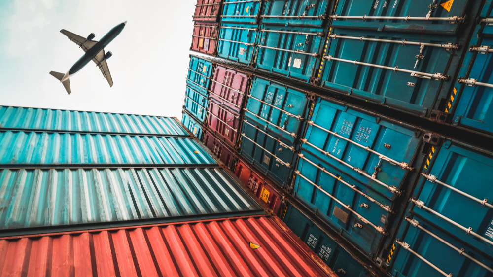 México dispara sus exportaciones en 2026 con un crecimiento de 17.9%