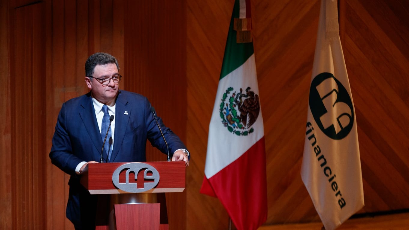 Jorge Santos, presidente de CAINTRA, destacó que el programa +PyMEx ya ha generado compras adicionales por más de 1,761 millones de dólares en beneficio de los pequeños proveedores.