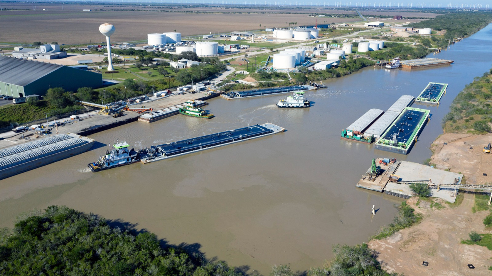 El Puerto de Harlingen mejora su infraestructura con una inversión cercana a los 12.5 millones de dólares.