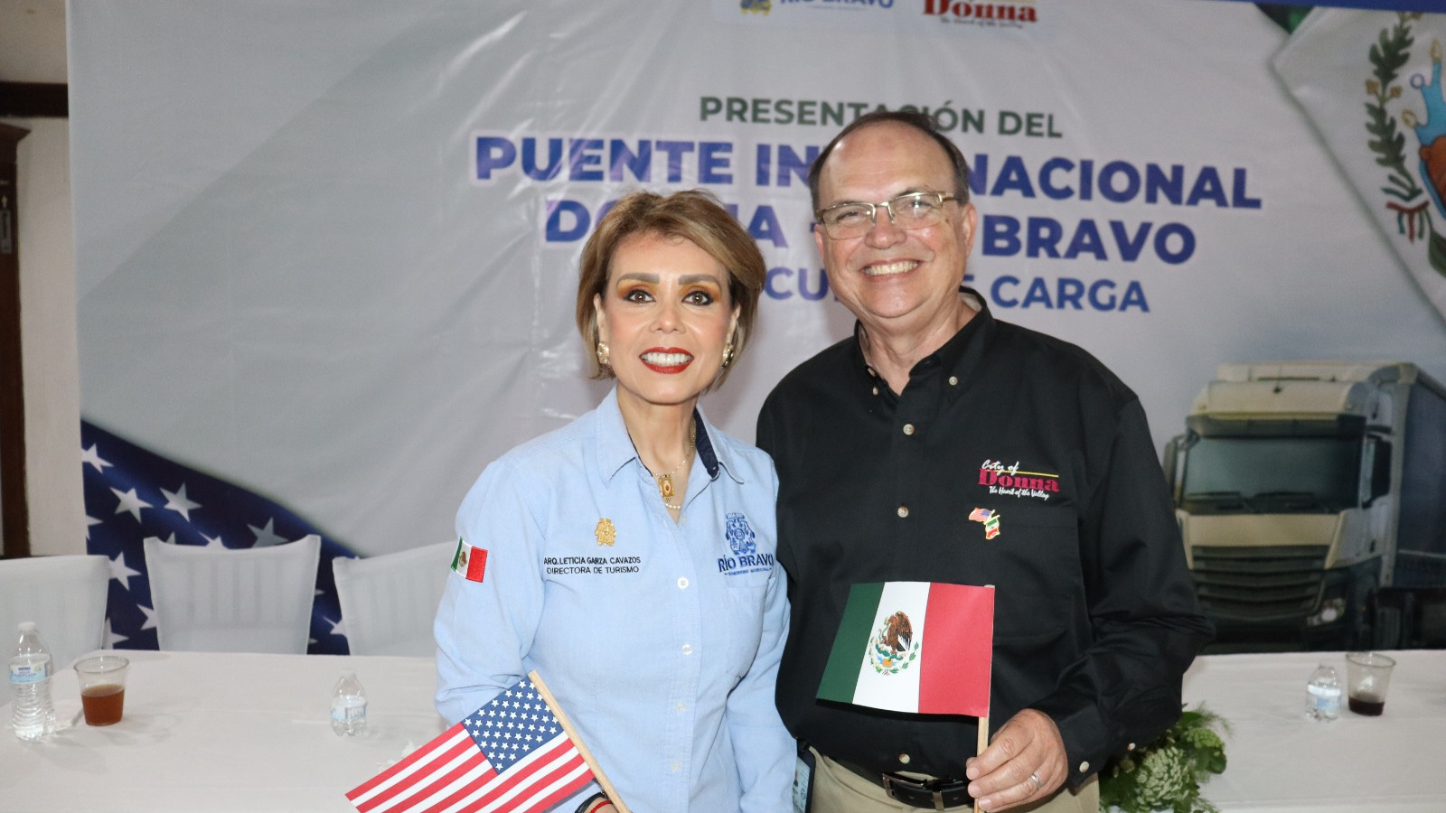 Leticia Garza Bravo, Dir. De Turismo en Río Bravo y Jesús Reyna, City Manager de Donna, Texas.