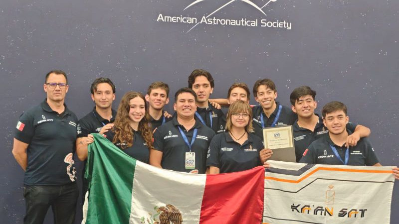 UNAQ coloca a México entre los 10 mejores del mundo en competencia aeroespacial