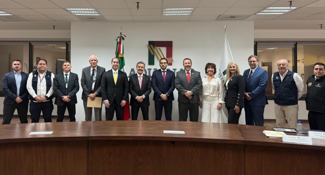 Representantes de ANAM, COMCE Noreste e Index Nuevo Laredo participaron en una mesa de trabajo para revisar los avances en la implementación de la Manifestación de Valor Electrónica (MVE).