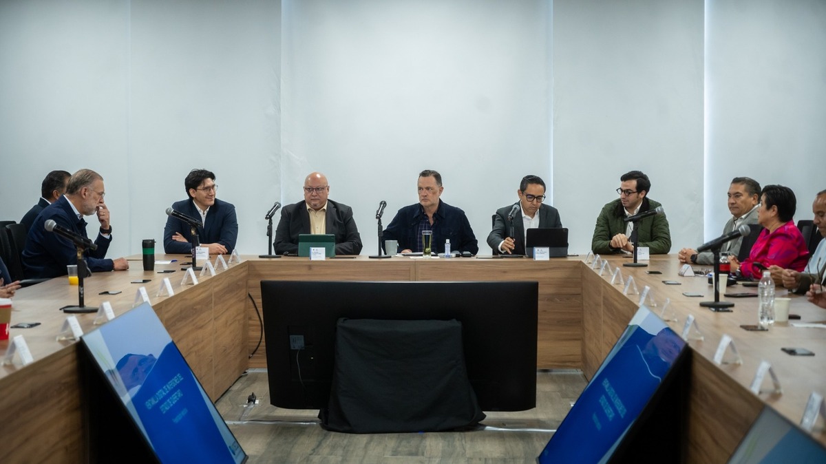 Querétaro impulsa Ventanilla Digital de Inversiones para reducir apertura de empresas a 50 días