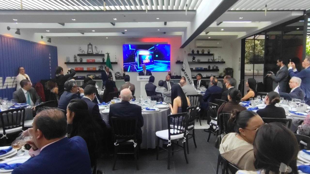 AMANAC impulsa digitalización y eficiencia para fortalecer los puertos de México