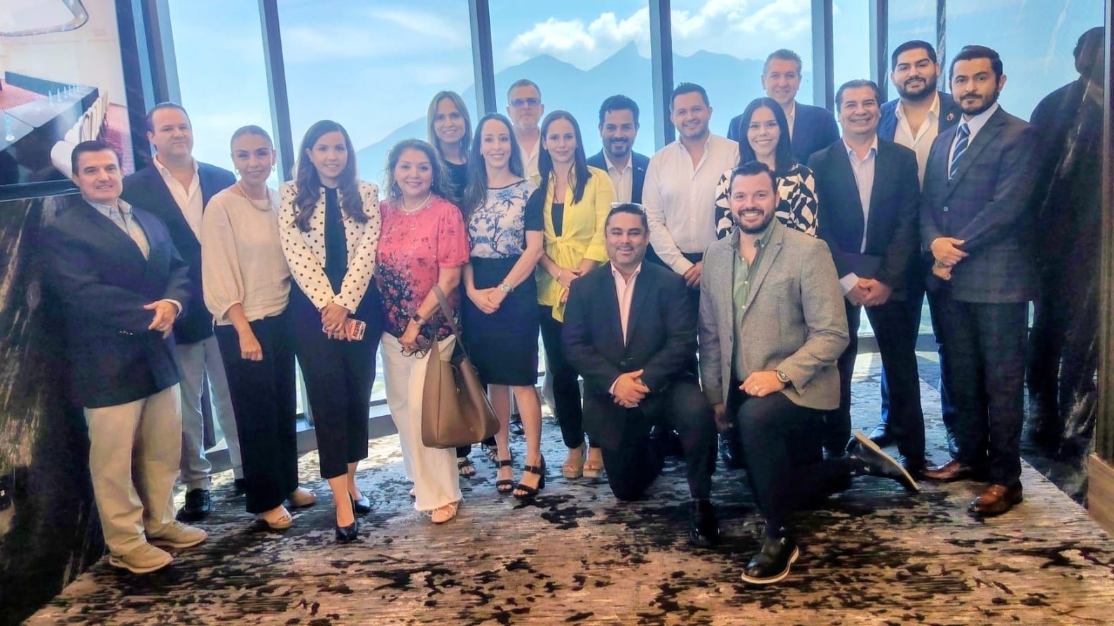 ¿Cómo los clústers de Nuevo León impulsan la competitividad regional?