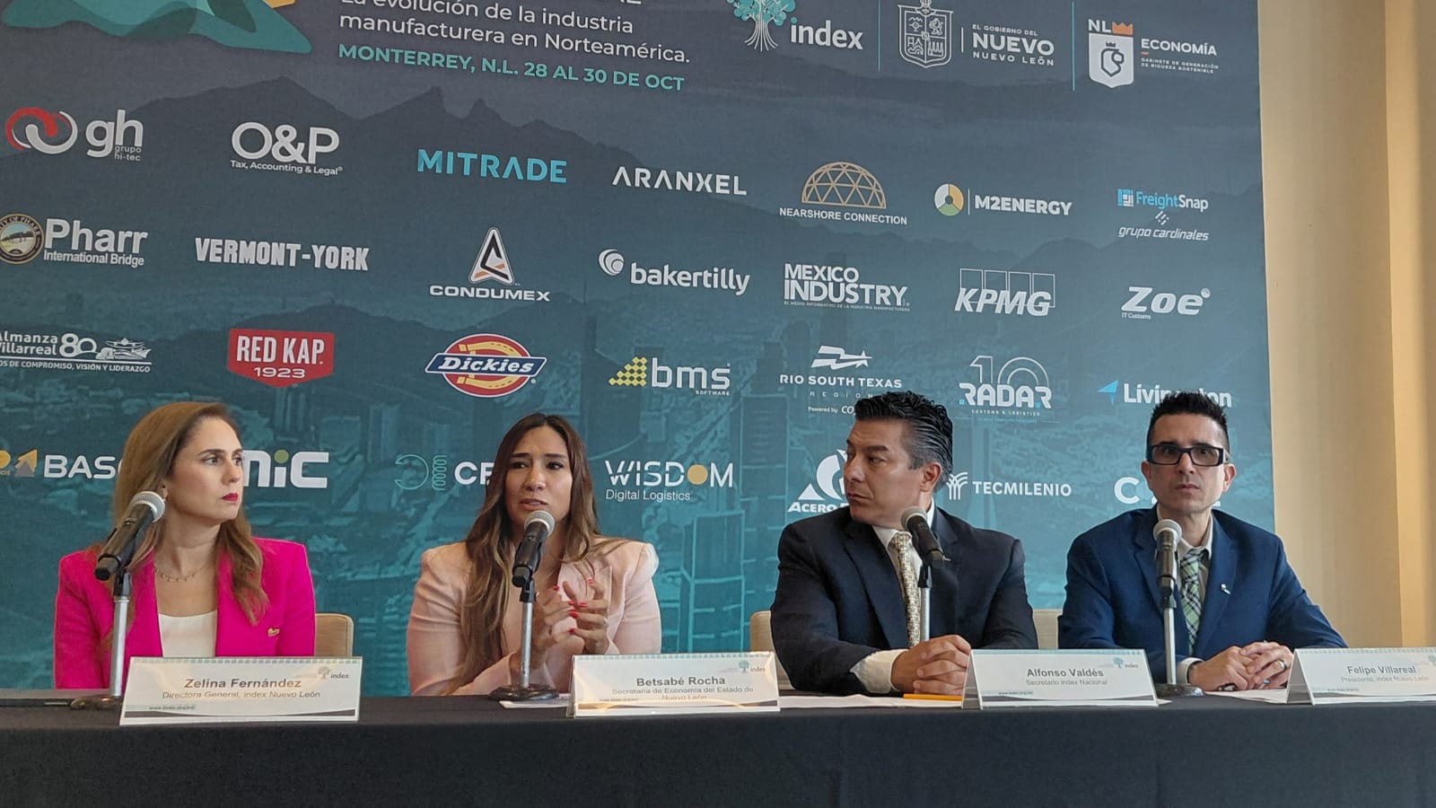Betsabé Rocha, secretaria de Economía del estado, subrayó la importancia de apostar por las ventajas competitivas de la entidad para generar un efecto multiplicador que fortalezca a las PyMEs locales.
