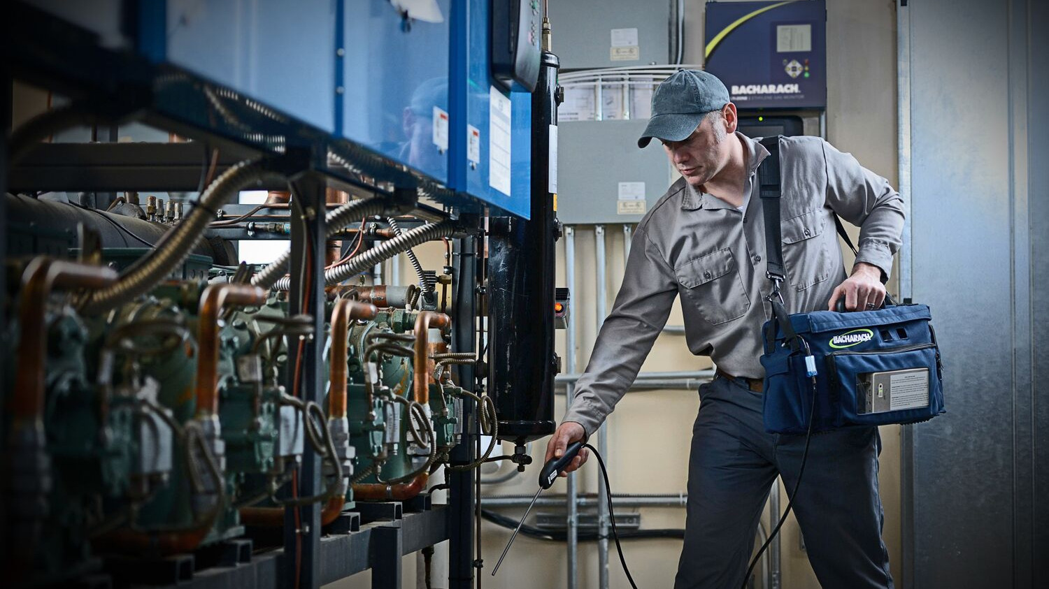Fugas de refrigerantes pueden disparar el consumo eléctrico en plantas industriales