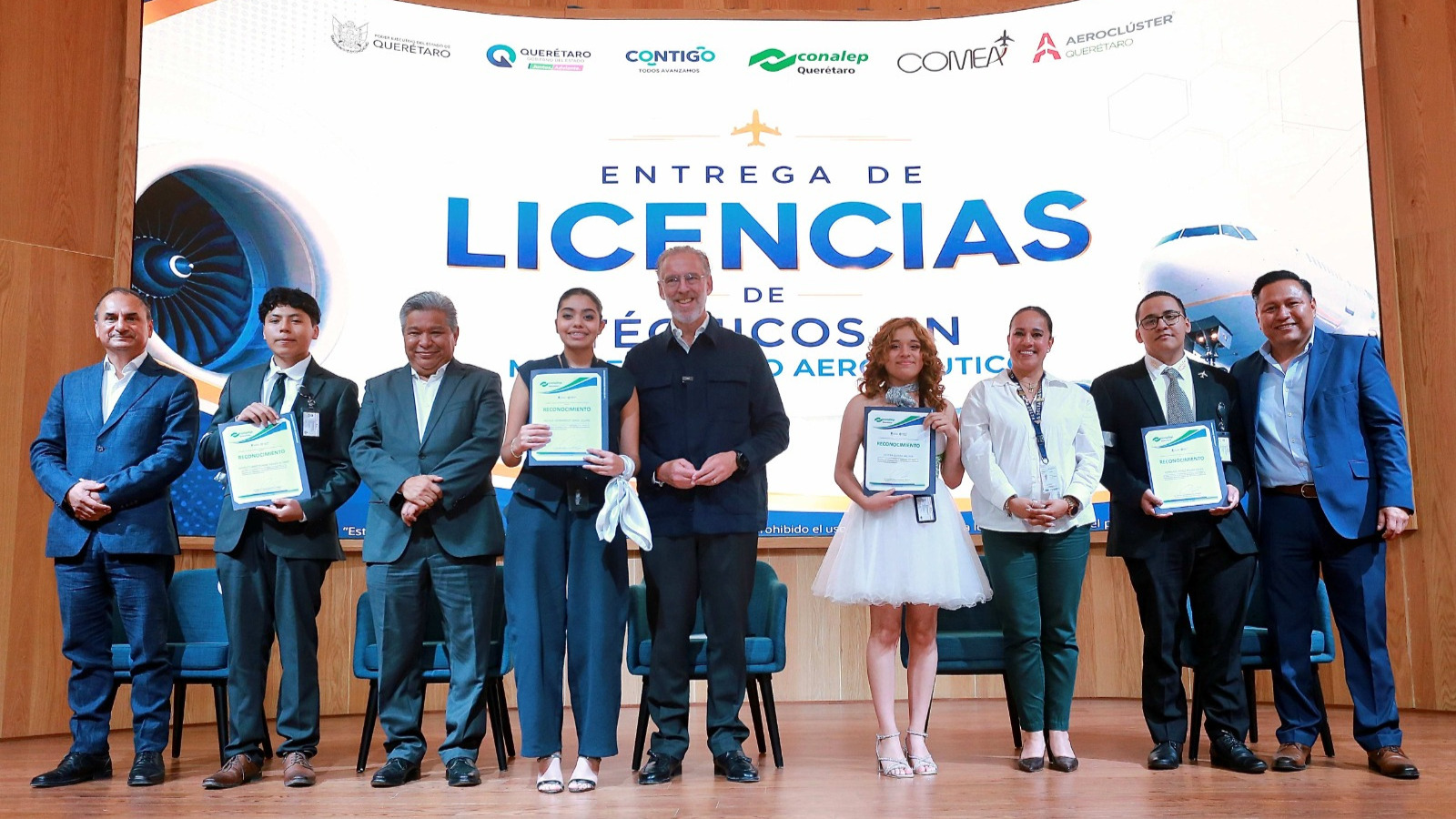 Querétaro suma 31 técnicos especializados para su industria aeroespacial