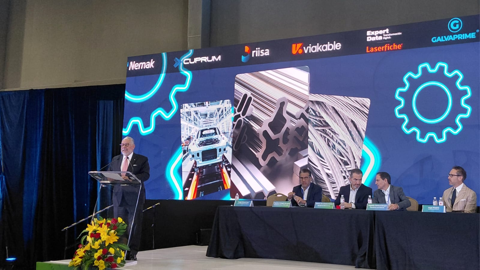 Alejandro Malagón, presidente de Concamin, subrayó que el reciclaje del aluminio reduce hasta un 95% el uso de energía frente a la producción primaria, lo que convierte al metal en el eje de la transición energética.