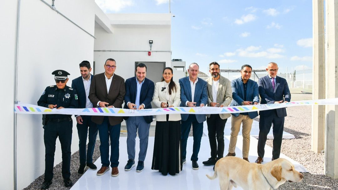 El nuevo Centro de Datos y Sitio de Amplificación de Fibra en Aguascalientes forma parte de la red de 2,500 kilómetros que enlazará Querétaro con Phoenix, Arizona.