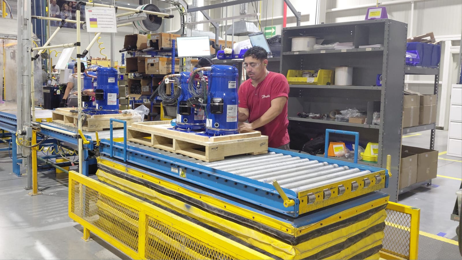 Industria de Nuevo León en expansión: producción y empleo avanzan en agosto