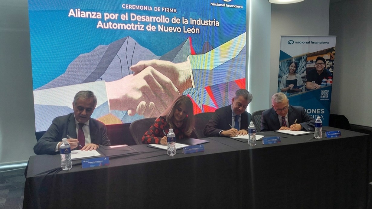 La alianza estratégica entre NAFIN y el CLAUT facilita el acceso a garantías crediticias del 75% para que la banca comercial libere financiamiento a las Mipymes.