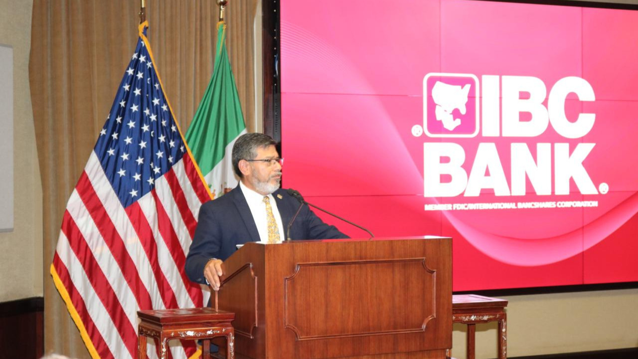 IBC Bank patrocinó una cena para la entrega de reconocimientos