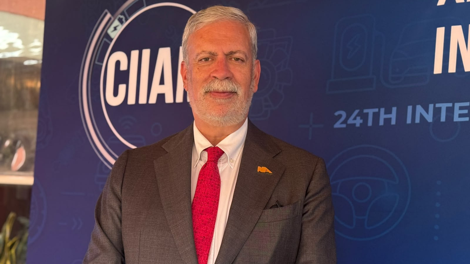 INA pide inversión y coordinación industrial ante cambios en el sector automotriz