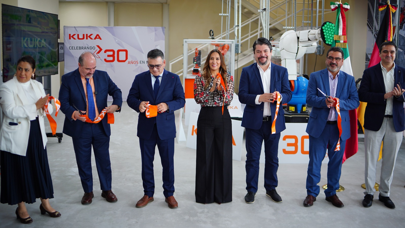 KUKA Robotics inaugura centro de innovación en Nuevo León con inversión de un millón de dólares