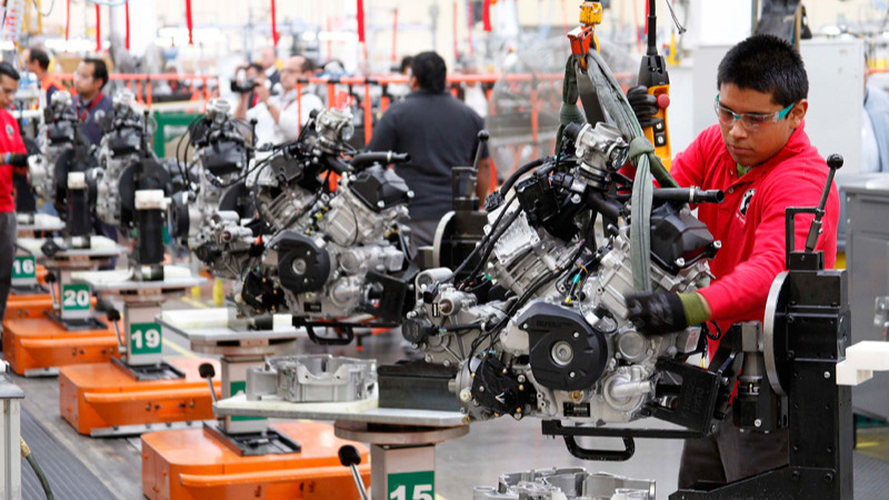 SAT eleva la fiscalización con IA: ¿qué cambia para las manufactureras en México?